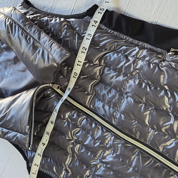 Calvin Klein Performance Asymmetrical Down Vest | Gunmetal Gray | Size XS - Picture 9 of 16